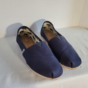 TOMS Classic Alpargata 1.0 Solid Canvas Flat  9.5 | Navy